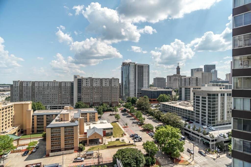 Downtown 1Bd Condo Excellent View! Onsite Parking Lm1704 Atlanta Ngoại thất bức ảnh