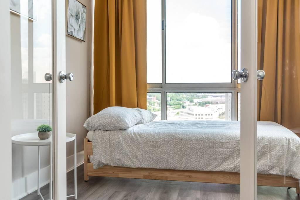 Downtown 1Bd Condo Excellent View! Onsite Parking Lm1704 Atlanta Ngoại thất bức ảnh
